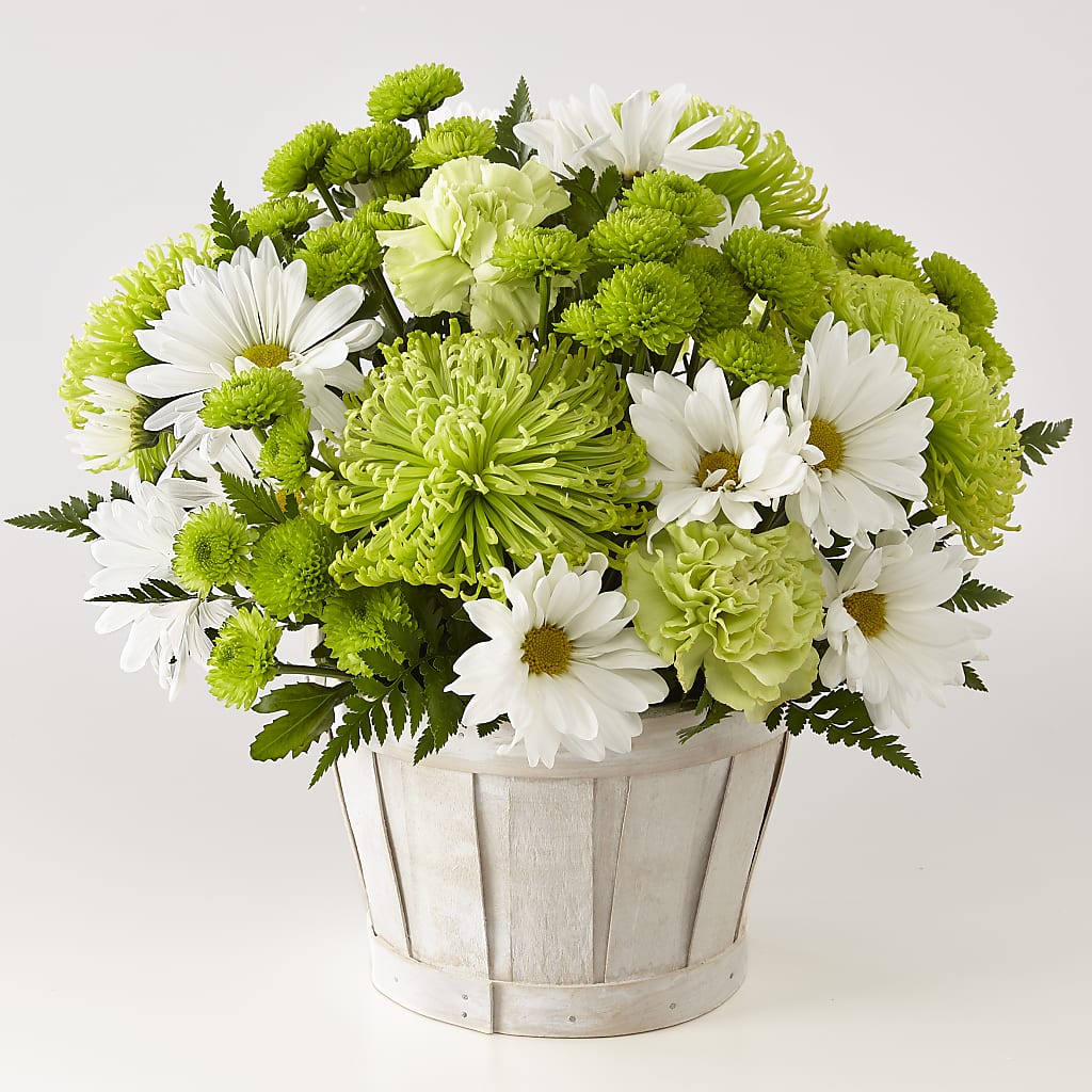 Lucky Charm Basket (Standard) – Floristeria Fabiana, Charlotte NC