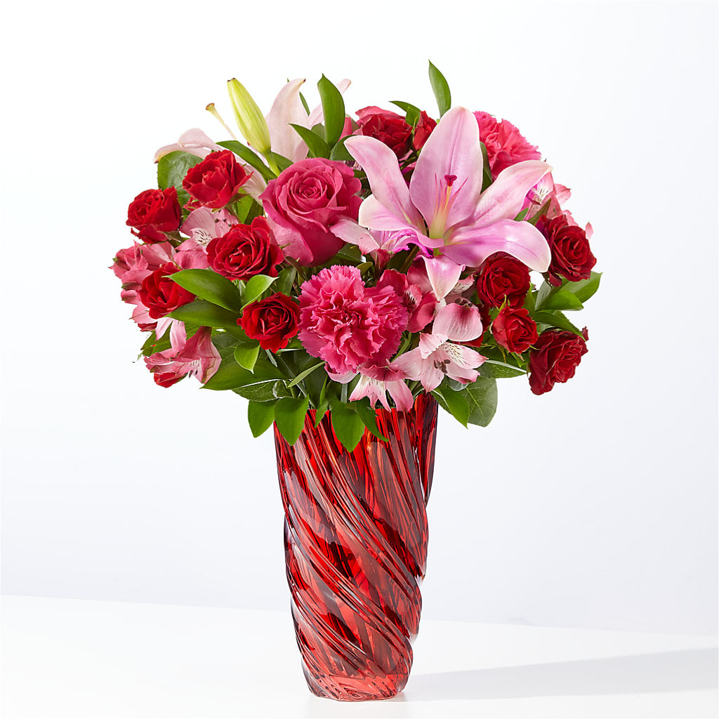 In Love Bouquet with Luxe Swirl Vase – Floristeria Fabiana, Charlotte NC
