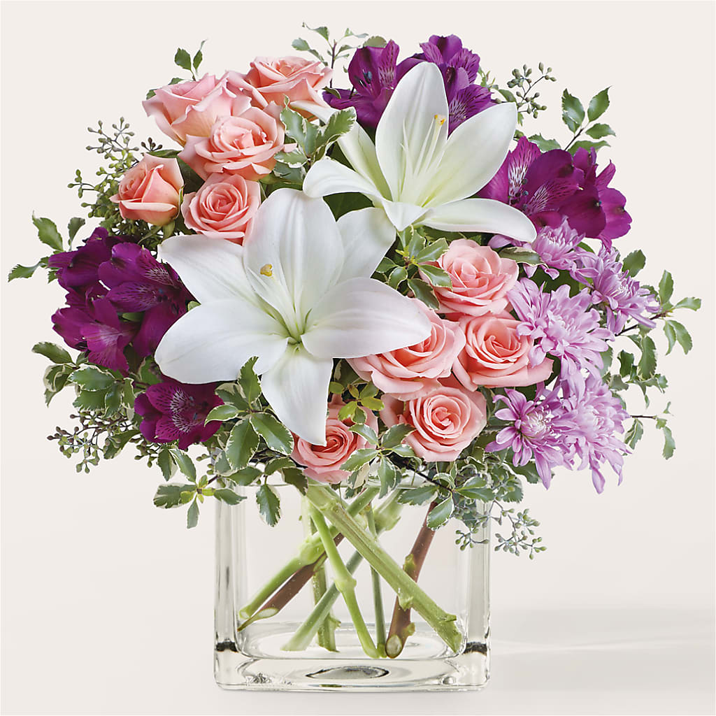 Mani Pedi Bouquet – Floristeria Fabiana, Charlotte NC