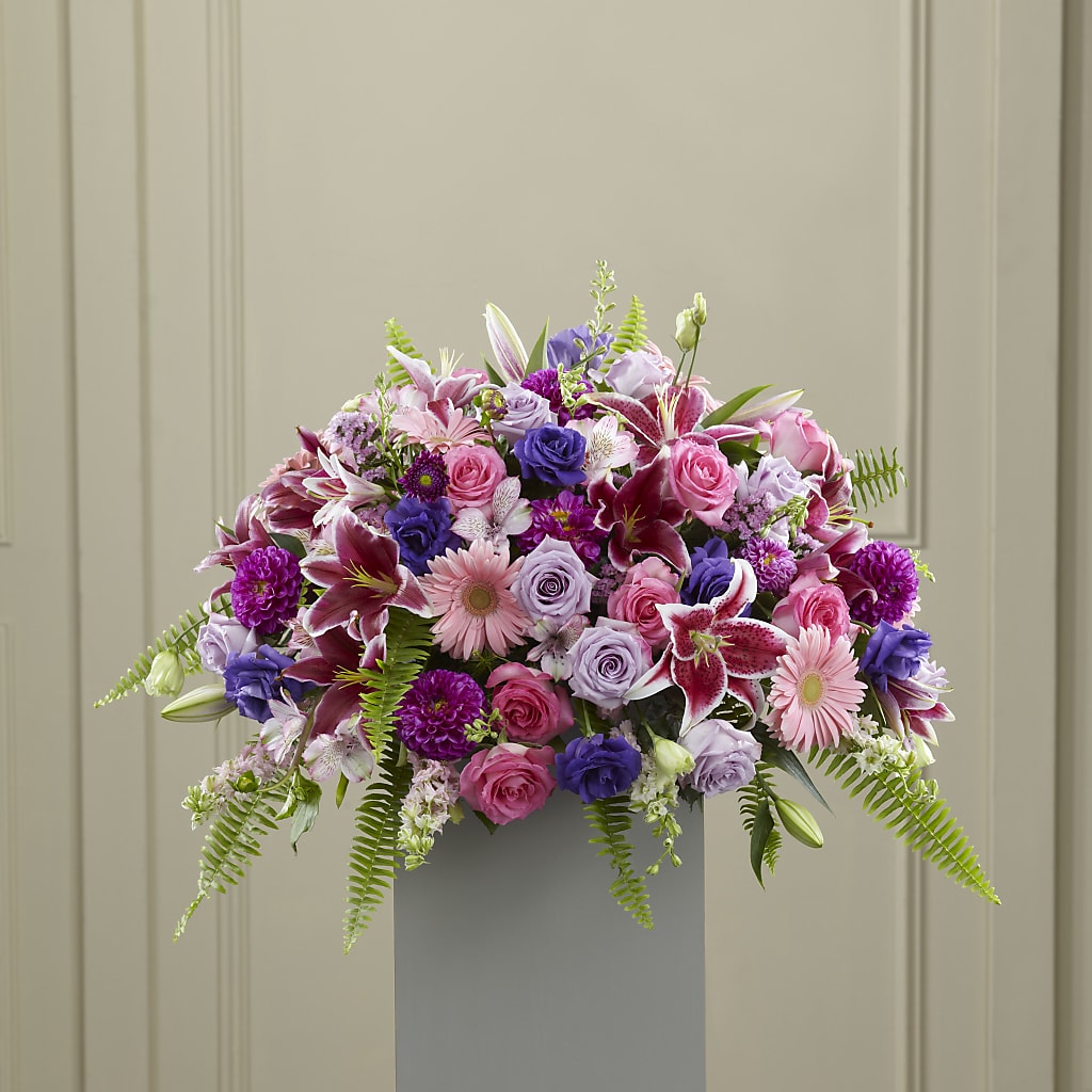 Fare Thee Well Pedestal – Floristeria Fabiana, Charlotte NC