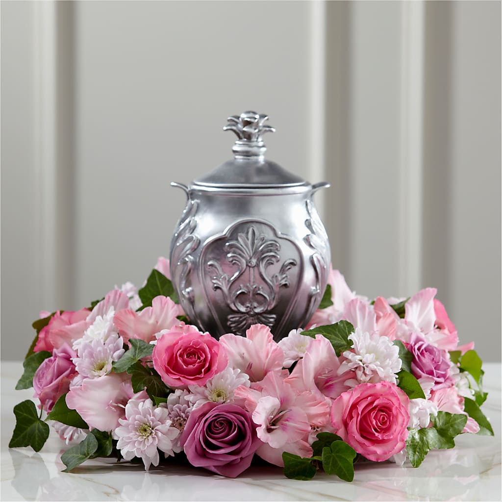 Glorious Tribute Arrangement – Floristeria Fabiana, Charlotte NC