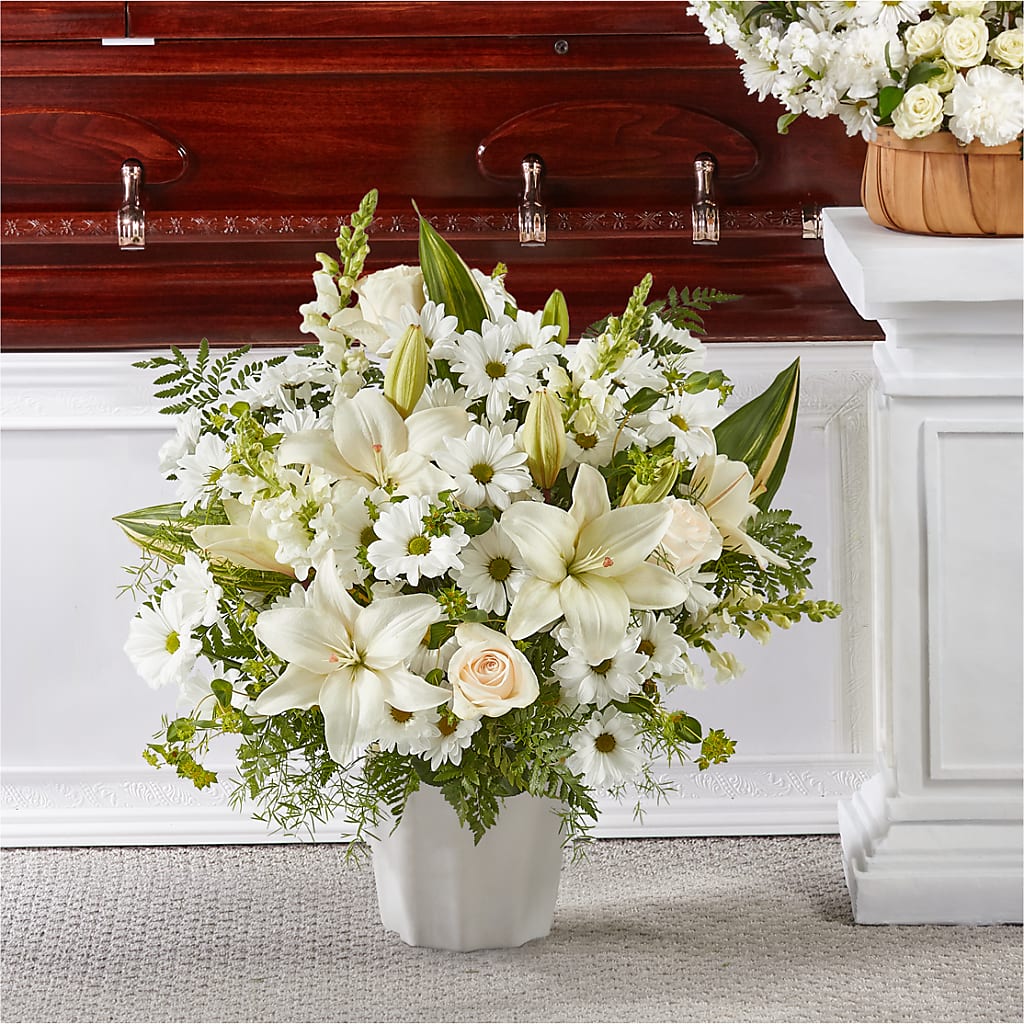 Thoughts of Tranquility Floor Basket – Floristeria Fabiana, Charlotte NC