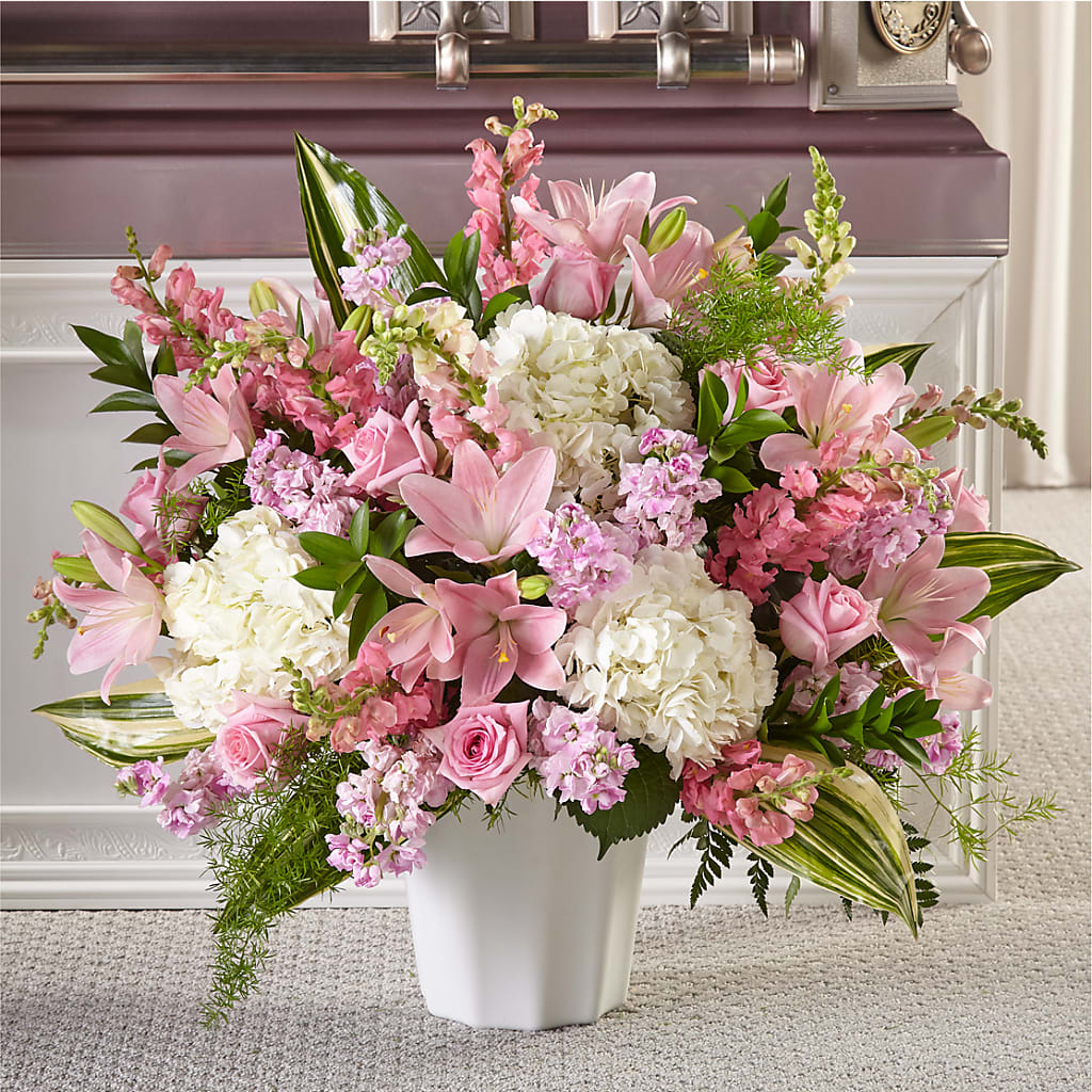 Simply Serene Floor Basket – Floristeria Fabiana, Charlotte NC