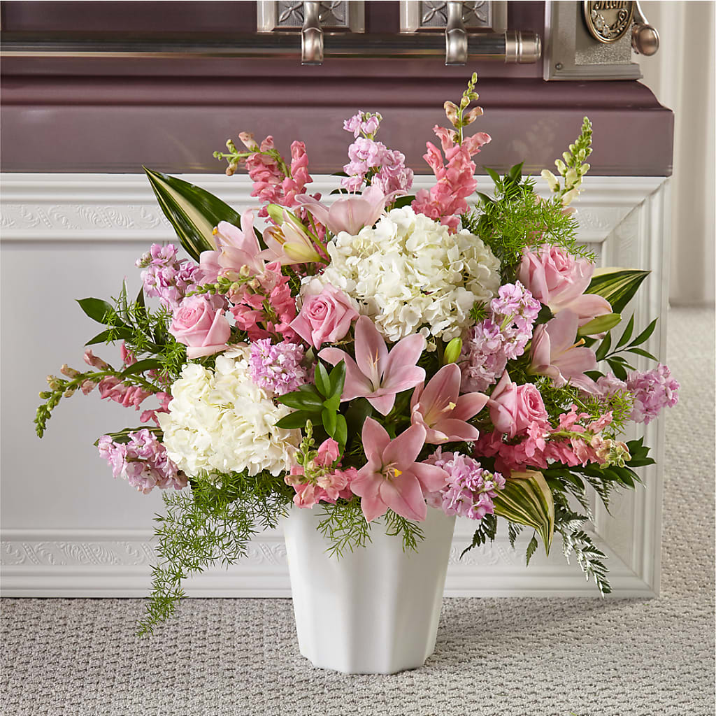 Simply Serene Floor Basket – Floristeria Fabiana, Charlotte NC