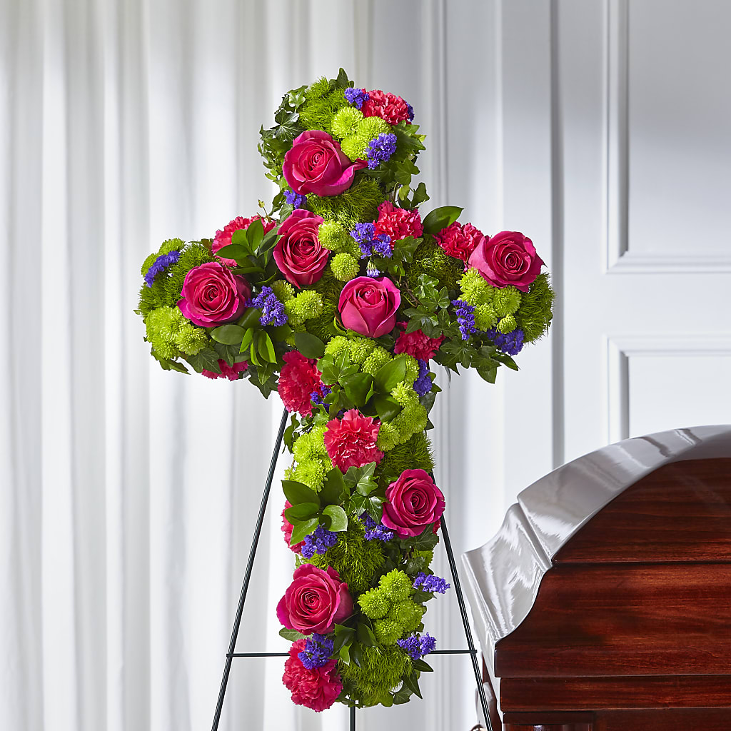 Tribute Rose Floral Cross – Floristeria Fabiana, Charlotte NC
