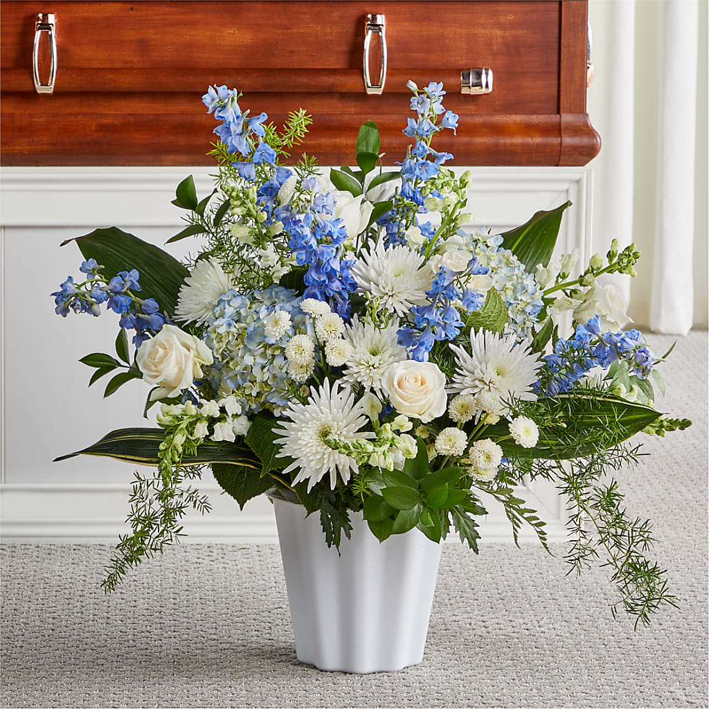 Everlasting Memories Floor Basket – Floristeria Fabiana, Charlotte NC
