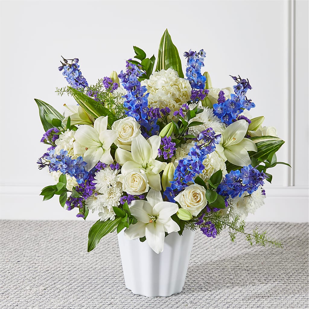Take Comfort Floor Basket – Floristeria Fabiana, Charlotte NC