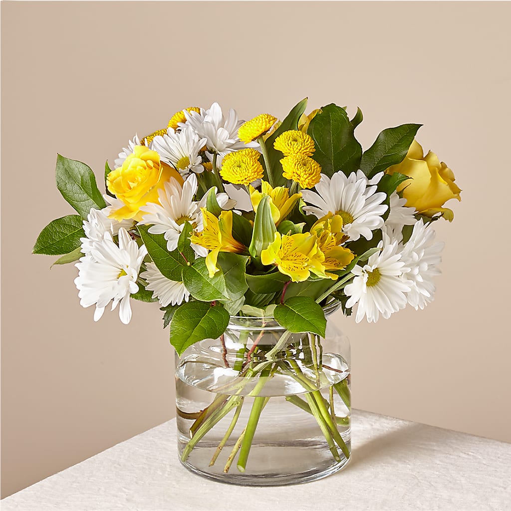 Sunny Sentiments Bouquet – Floristeria Fabiana, Charlotte NC