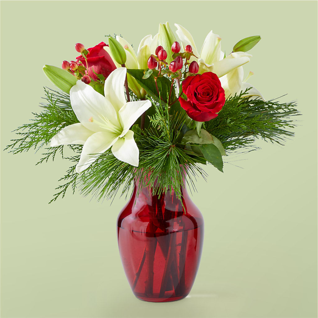 Evergreen Delight Bouquet – Floristeria Fabiana, Charlotte NC