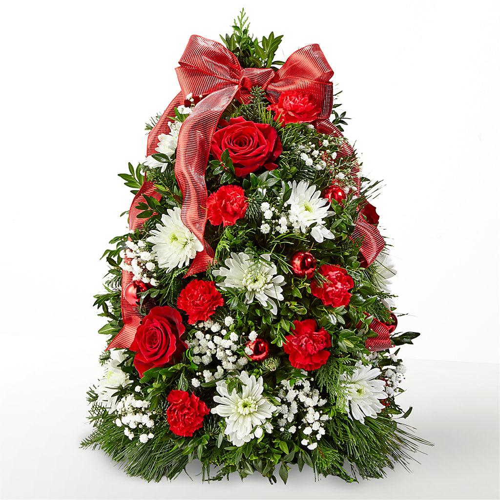 Make It Merry Tree – Floristeria Fabiana, Charlotte NC