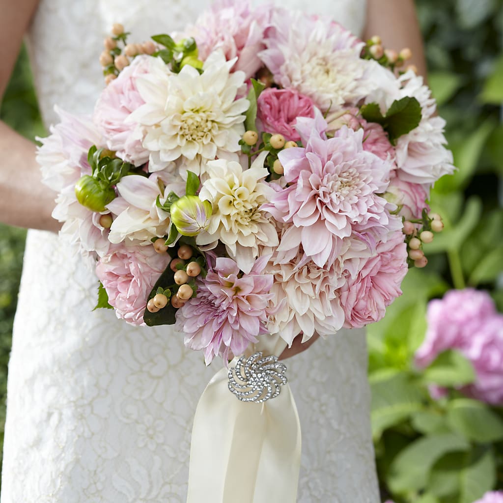 Heart's Promise Bouquet – Floristeria Fabiana, Charlotte NC