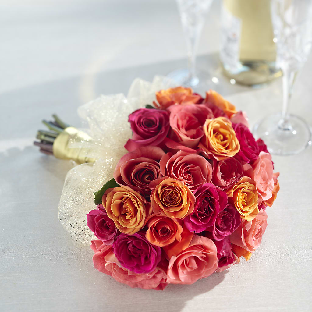 Sweet Roses Bouquet – Floristeria Fabiana, Charlotte NC