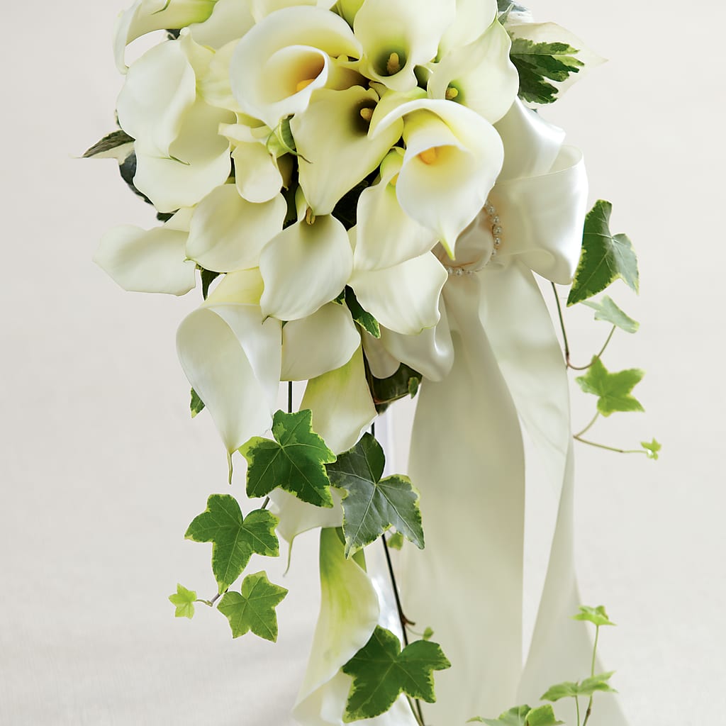 White Chapel Bouquet – Floristeria Fabiana, Charlotte NC