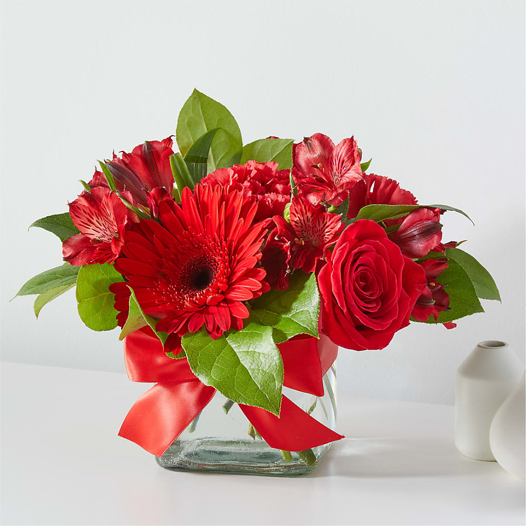Red Hot Bouquet – Floristeria Fabiana, Charlotte NC