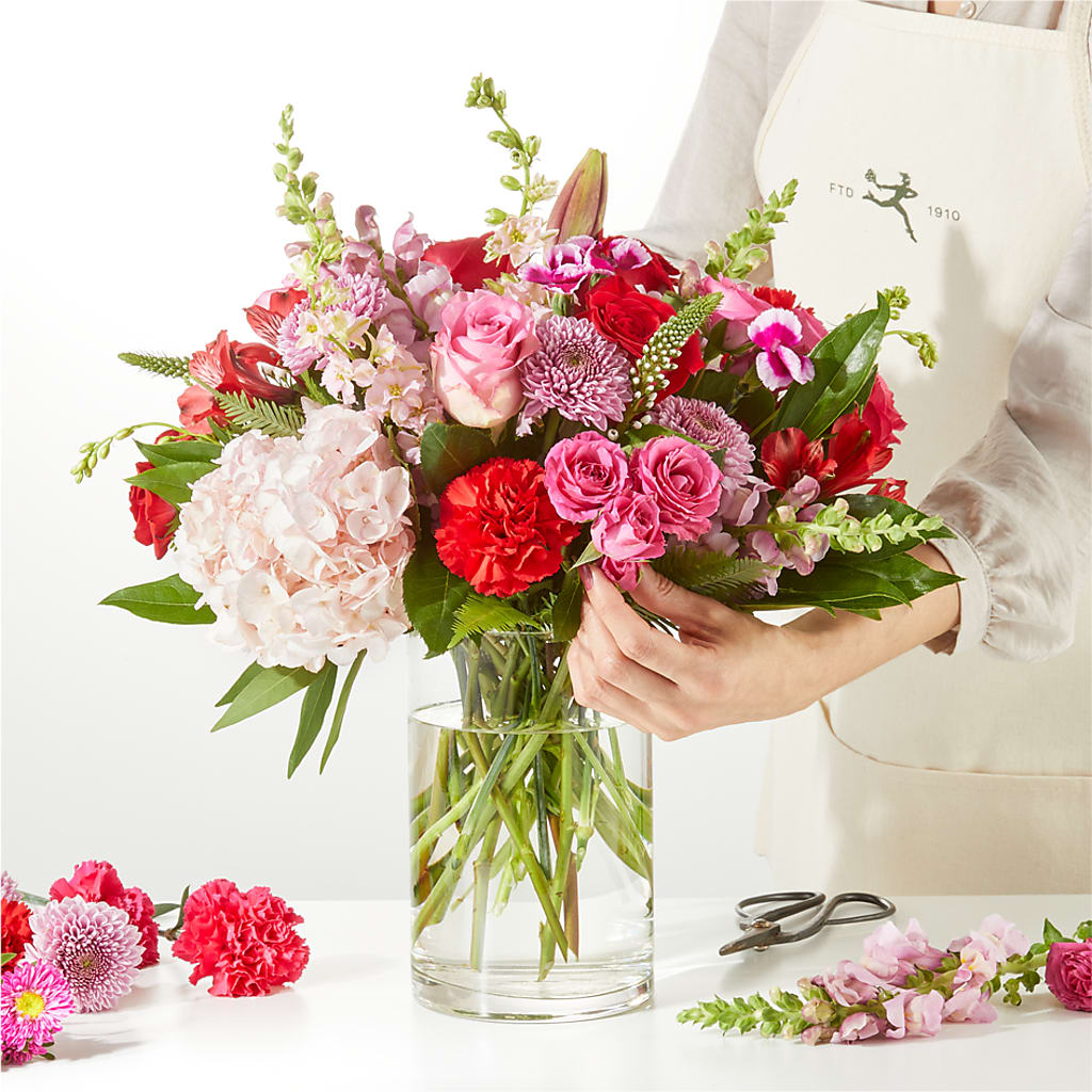 Swooning Over You - A Luxury Florist Original –  Floristeria Fabiana, Charlotte NC