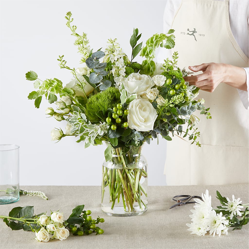 Irish Garden - A Florist Original –  Floristeria Fabiana, Charlotte NC