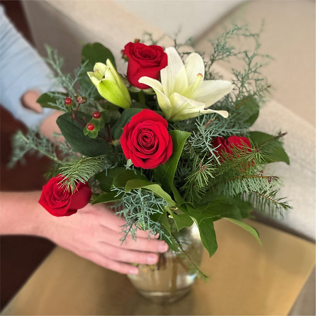 Glittering Lights Bouquet –  Floristeria Fabiana, Charlotte NC