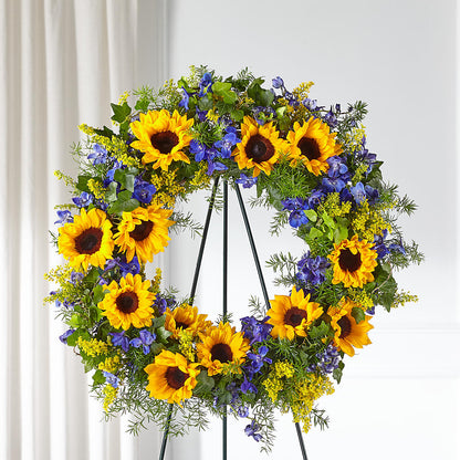 Bright Rays Wreath –  Floristeria Fabiana, Charlotte NC