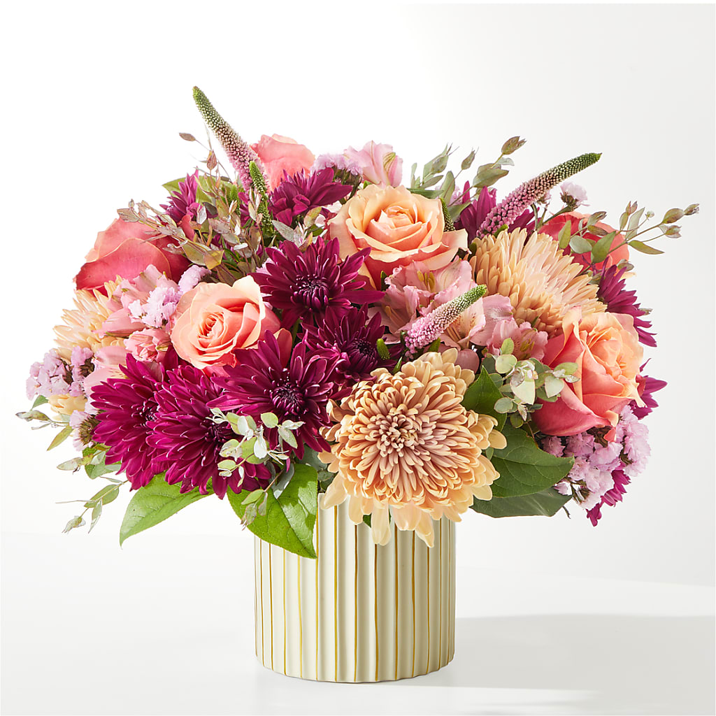 Berry Cobbler Bouquet with Ivory Vase –  Floristeria Fabiana, Charlotte NC