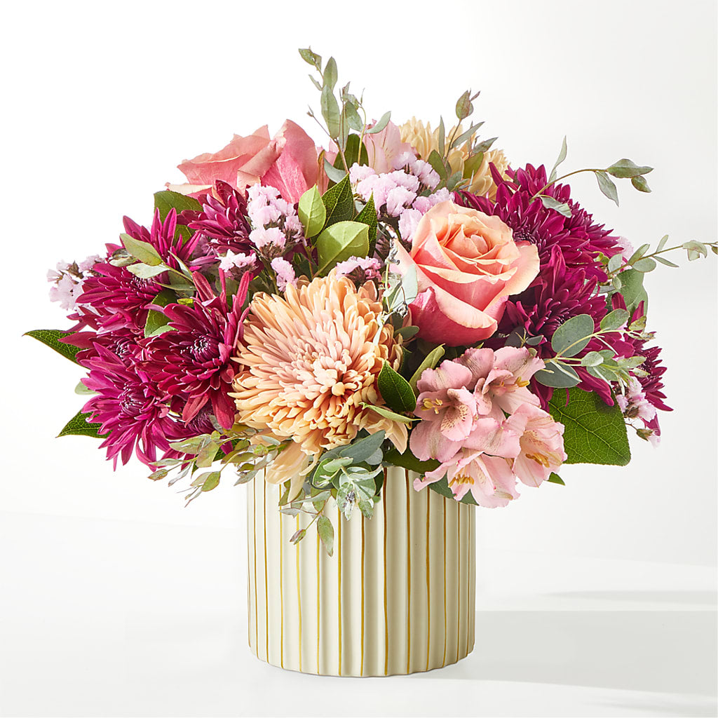 Berry Cobbler Bouquet with Ivory Vase –  Floristeria Fabiana, Charlotte NC