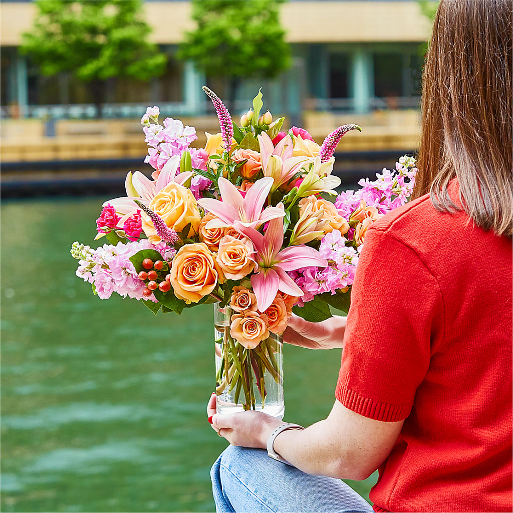 Bisous Bouquet –  Floristeria Fabiana, Charlotte NC