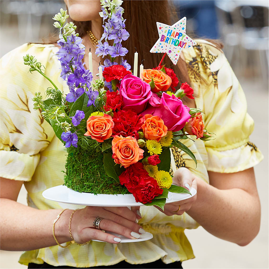 Best Year Yet Floral Cake –  Floristeria Fabiana, Charlotte NC