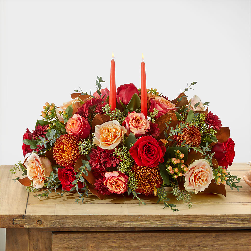 Gather Near Centerpiece –  Floristeria Fabiana, Charlotte NC