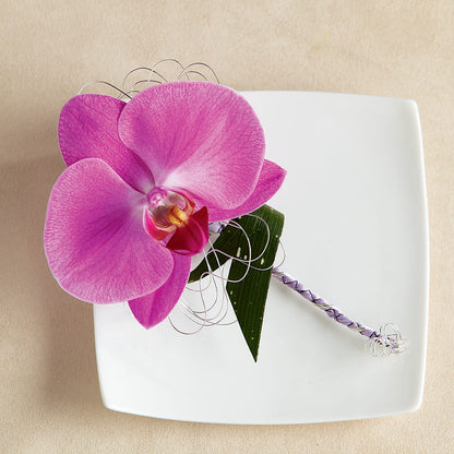 Glorious Boutonniere –  Floristeria Fabiana, Charlotte NC